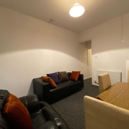 קובנטרי Nice Living Serviced Accommodations 3 מראה חיצוני תמונה