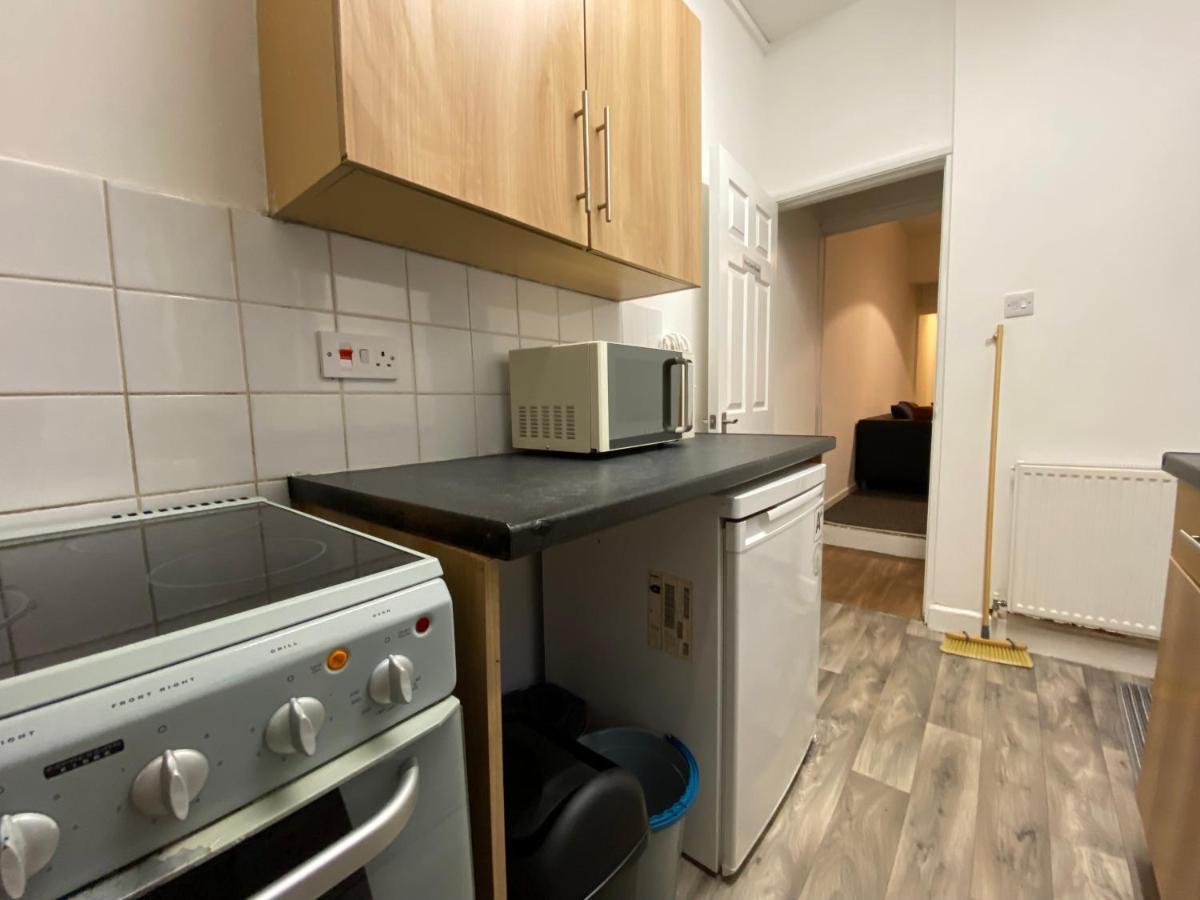 קובנטרי Nice Living Serviced Accommodations 3 מראה חיצוני תמונה